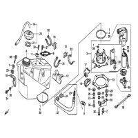 KRAFTSTOFFTANK / KRAFTSTOFFPUMPE