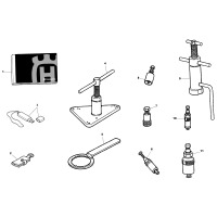 HILFSAUSRUESTUNG / HANDBUCH / KATALOG