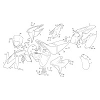 VERKLEIDUNG