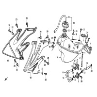 KRAFTSTOFFTANK / KUEHLERVERKLEIDUNG