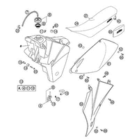 KRAFTSTOFFTANK / SITZBANK  / SPOILER