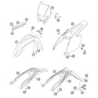 VERKLEIDUNGSTEILE / KOTFLUEGEL