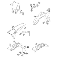 VERKLEIDUNGSTEILE / KOTFLUEGEL