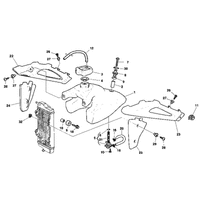 KRAFTSTOFFTANK /  FLANKE