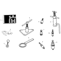 HILFSAUSRUESTUNG / HANDBUCH / KATALOG