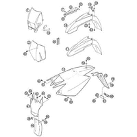 VERKLEIDUNGSTEILE / KOTFLUEGEL
