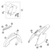 VERKLEIDUNGSTEILE / KOTFLUEGEL