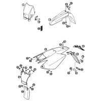 MASKE /  KOTFLUEGEL