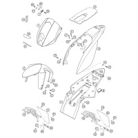 VERKLEIDUNGSTEILE / KOTFLUEGEL