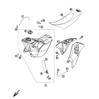 TANK / SITZBANK / VERKLEIDUNG